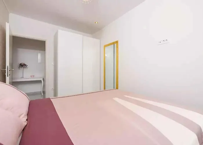 In 45028 公寓